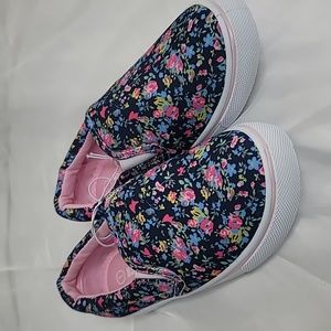 NEW/ us sports girls floral shoes